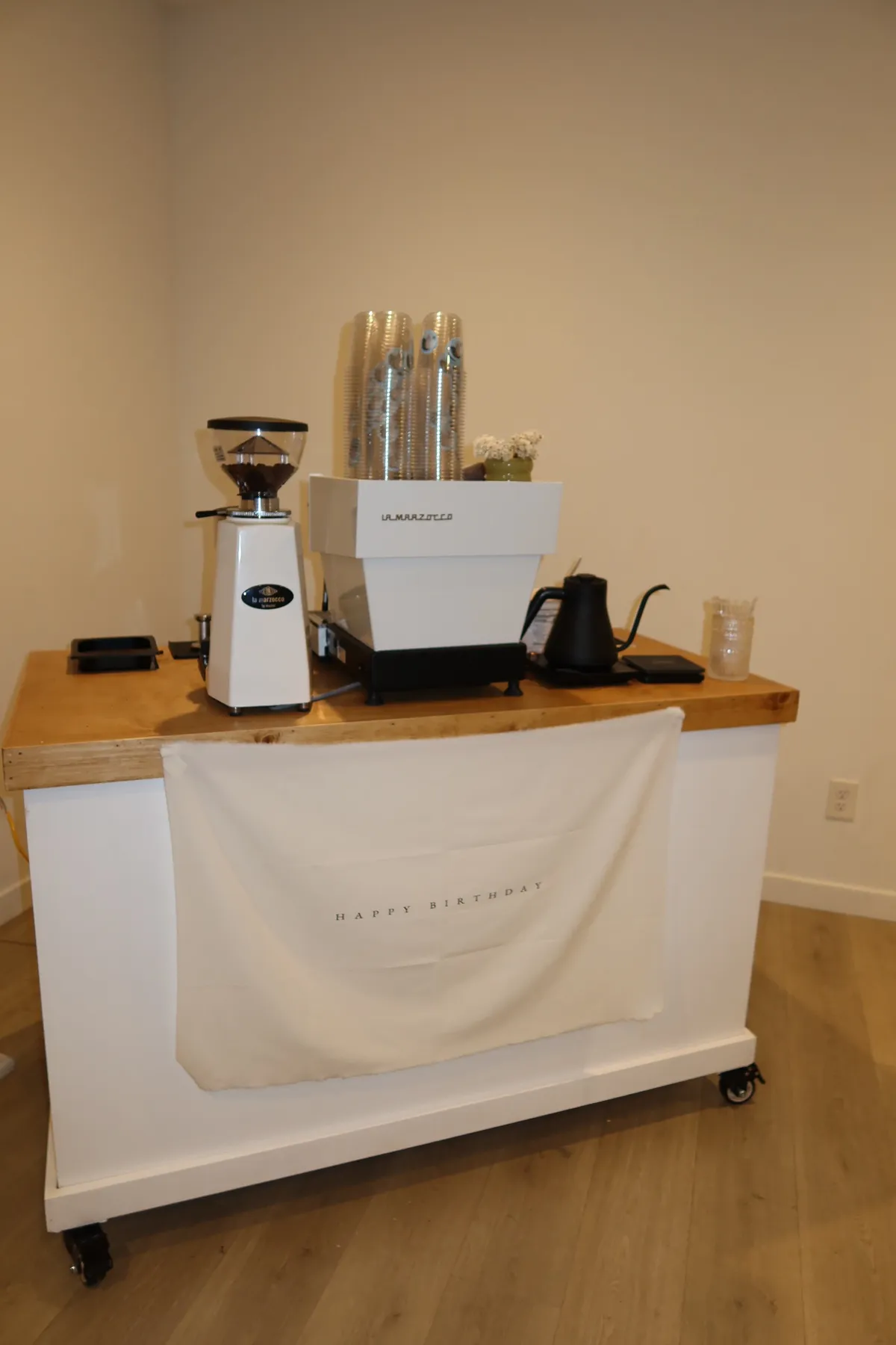 Garden-inspired mobile coffee cart set up for a Los Angeles event